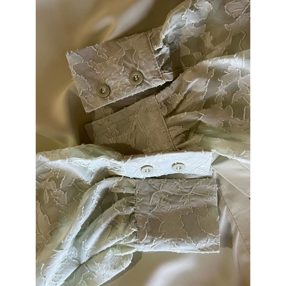 New Women's Lace Sleeve Spit Neck Blouse Size L Light Green - Picture 4 of 7